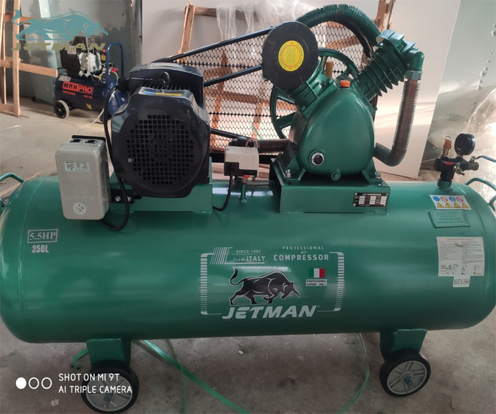 May Nen Khi Jetman 250 Lit 5 5hp Pk 55250 12kg 1